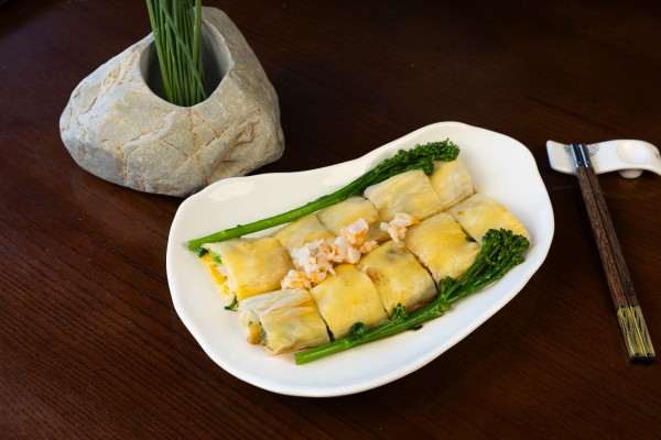 M41.-CANELONES DE LANGOSTINO Y CHURRO CRUJIENTE